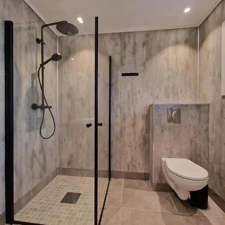 4 Bedroom - Perfect For Companies - Everything Included! * Porsgrunn