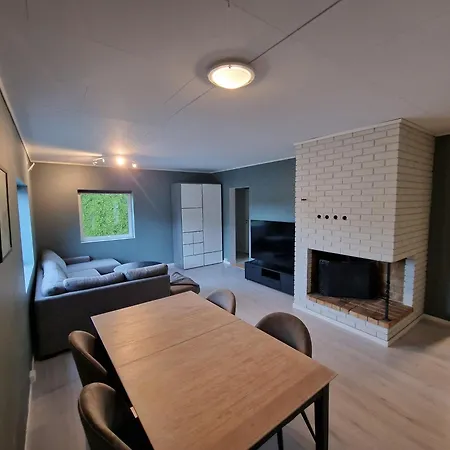 4 Bedroom - Perfect For Companies - Everything Included! Apartman